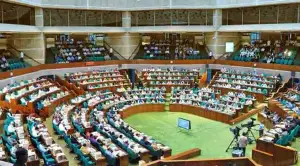 চাঞ্চল্যকর তথ্য: বেরিয়ে এল সংসদ সদস্যদের হাজার কোটি টাকার ঋণ খেলাপির চিত্র