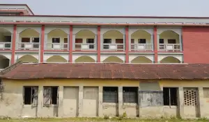 মিরপুরে বিদ্যালয় থেকে রাতে অচেতন অবস্থায় ছাত্রী উদ্ধার, অতপর...