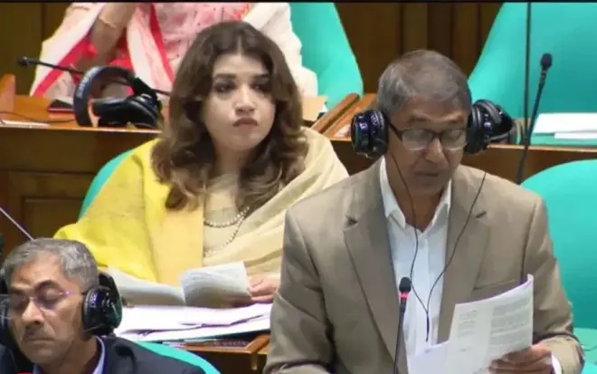 ‘ভুয়া’ মুক্তিযোদ্ধা বাদ, নতুন তালিকার সংখ্যা জানালেন মন্ত্রী