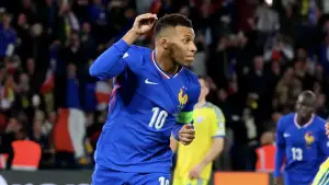 বিশ্বকাপের আগে এমবাপের জন্য বড় ধাক্কা, তবে কি...