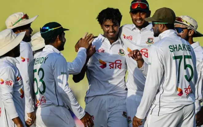 বাংলাদেশ বনাম পাকিস্তানের ১ম টেস্ট: খেলাটি সরাসরি দেখুন(LIVE)
