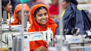 ঈদে গার্মেন্টস ছুটি নিয়ে পরিকল্পনা সড়কমন্ত্রীর