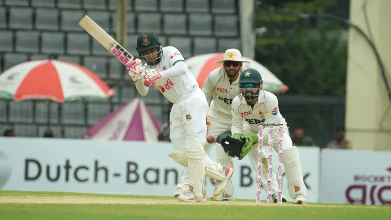 পাকিস্তানকে পাহাড় সমান রানের লক্ষ্য দিল টাইগাররা