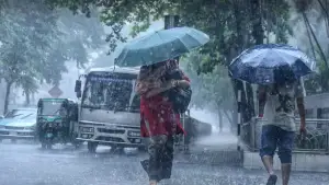 সন্ধ্যার মধ্যে ঢাকাসহ দেশের বিভিন্ন এলাকায় বৃষ্টির সম্ভাবনা