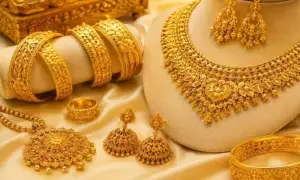 দেশের বাজারে কমল সোনার দাম, কার্যকর আজ থেকেই