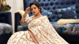 পরীমনির ৩০ সেকেন্ডের ভিডিও ভাইরাল-দেখুন লিংকসহ