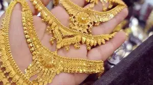 আরও কমলো স্বর্নের দাম, ভরি কত?