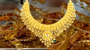 দেশের বাজারে আজ কমল স্বর্ণের দাম, ভরি কত?