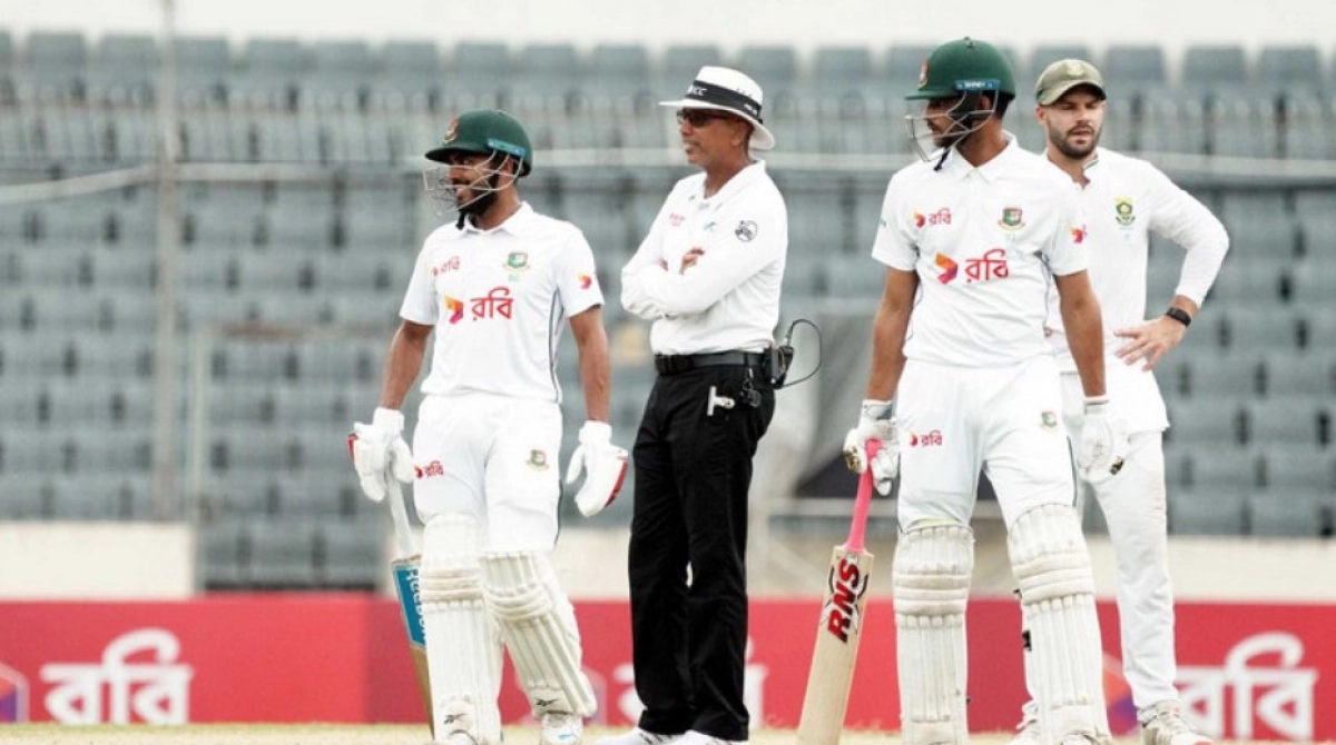 হাড্ডাহাড্ডি লড়াইয়ে শেষ হলো বাংলাদেশ-দঃ আফ্রিকার ১ম টেস্ট ম্যাচ, দেখেনিন ফলাফল