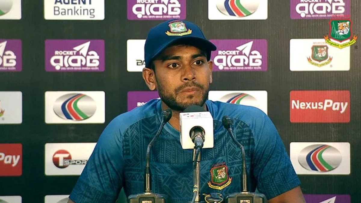 ৩২১ রান করেও ম্যাচ হারলো বাংলাদেশ রাগে ক্ষেভে সরাসরি যাকে দায়ি করলেন অধিনায়ক মিরাজ