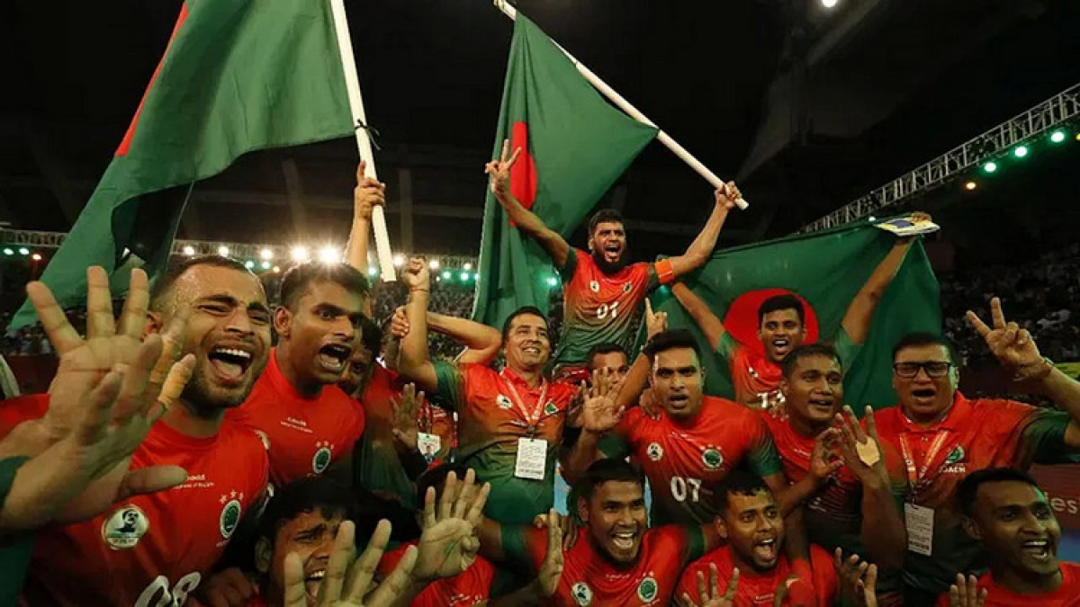 বিশ্বের অন্যতম জনপ্রিয় ফ্রাঞ্চাইজি লিগে দল পেল বাংলাদেশের ৬ জন