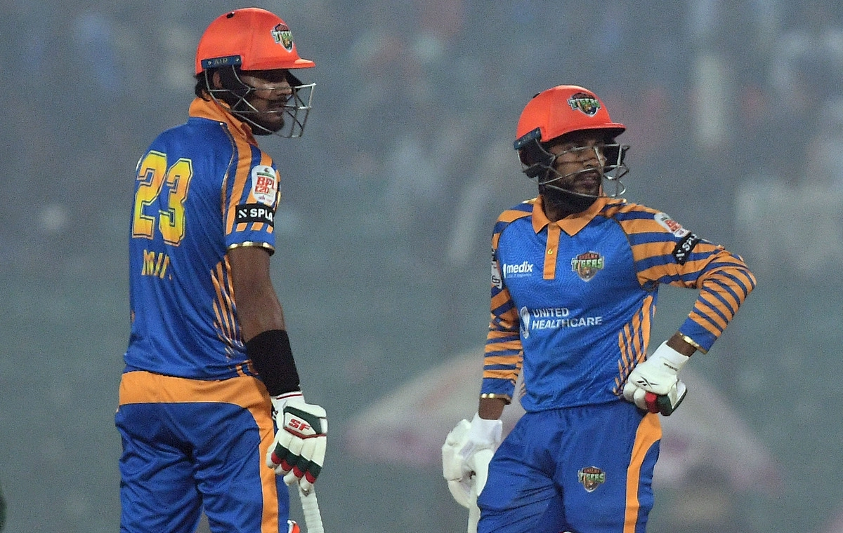 নাটকীয় ভাবে শেষ হলো বরিশাল ও খুলনার মধ্যকার ম্যাচ, দেখেনিন ফলাফল