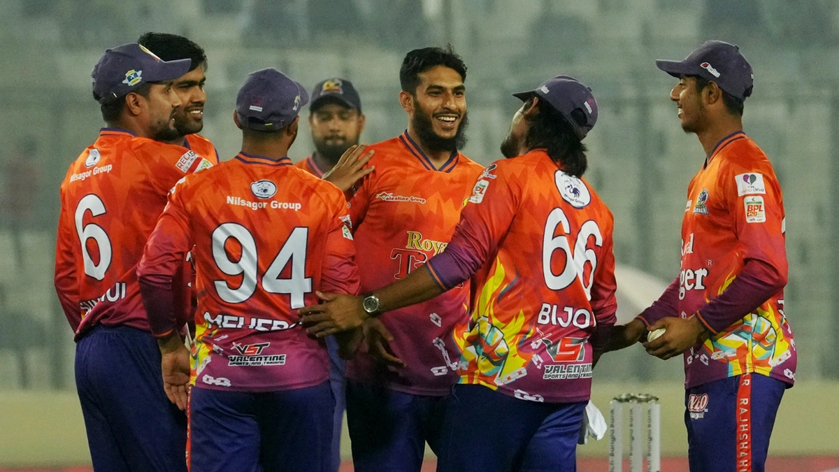 টূর্নামেন্ট থেকে বিদায় পর নতুন বিতর্কের জন্ম দিল দুর্বার রাজশাহী