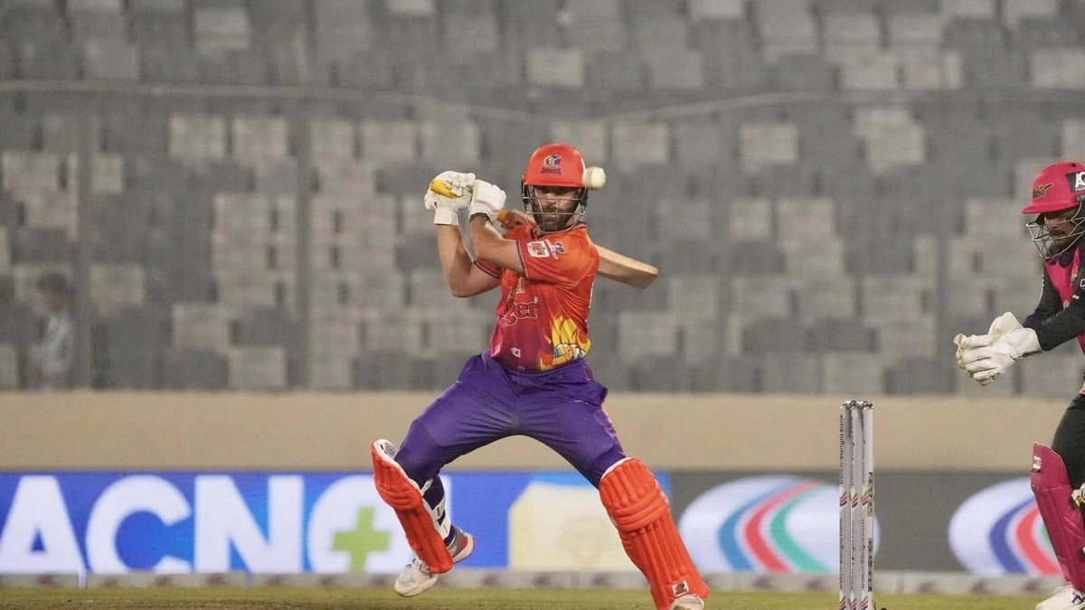 বাংলাদেশ ছাড়ার মুহূর্তে রায়ান বার্লের হৃদয় স্পর্শকারী বার্তা