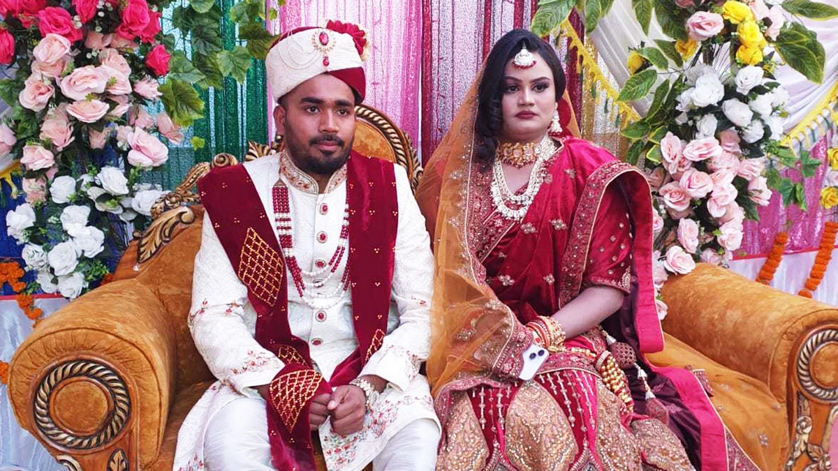 ভালোবাসার মানুষকে বিয়ে করলেন সাফজয়ী আঁখি