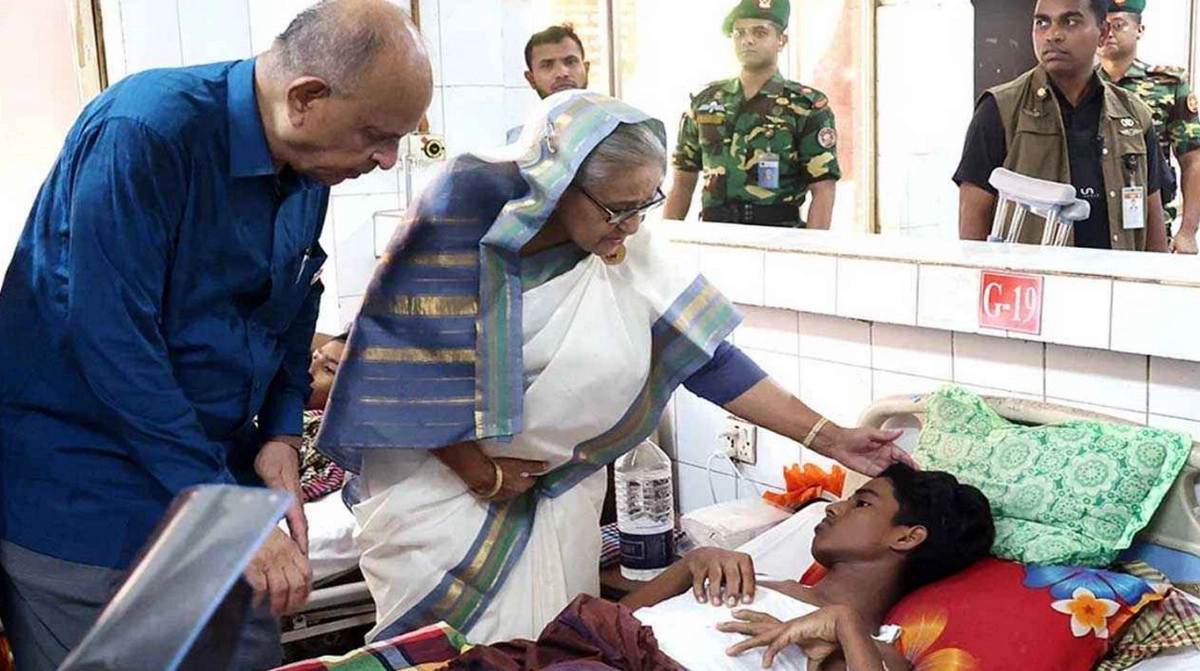 গণঅভ্যুত্থানের হাসপাতালে গিয়ে হাসিনার নির্দেশ: ‘নো ট্রিটমেন্ট, নো রিলিজ’