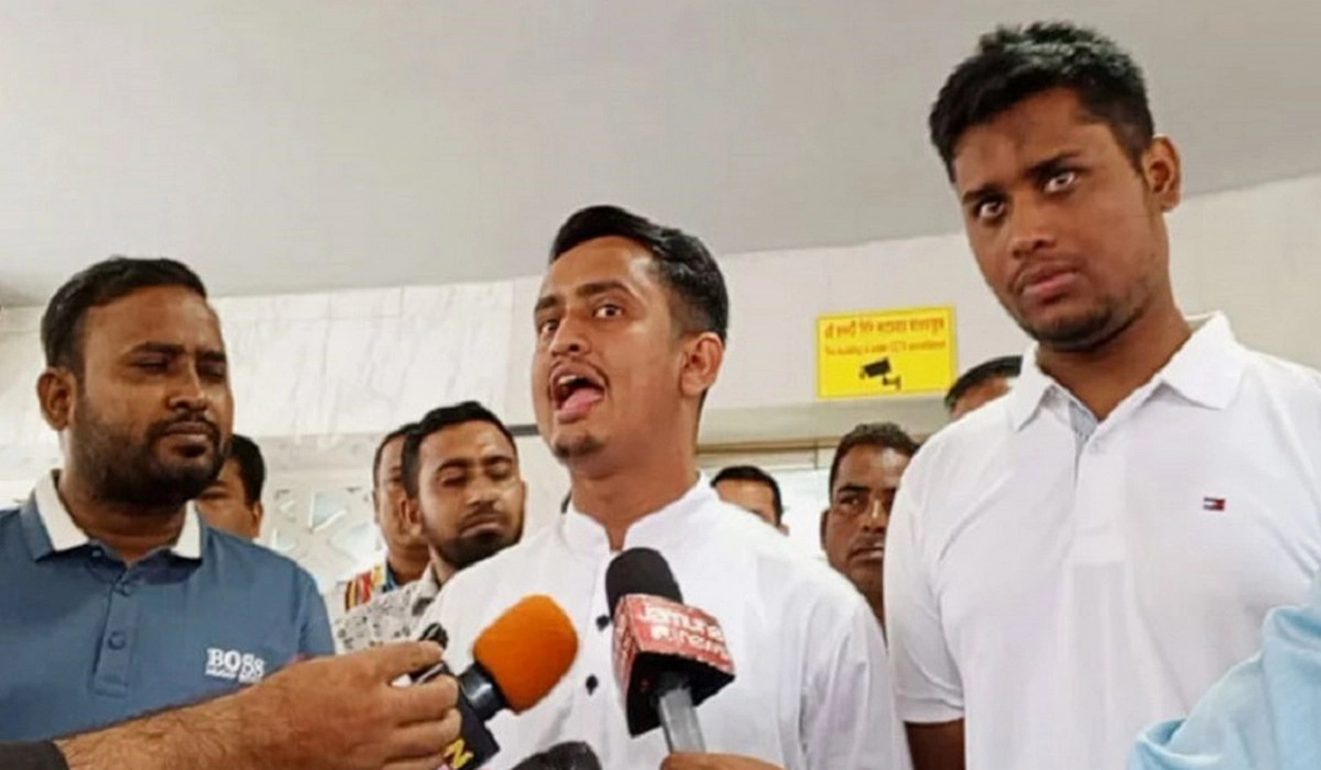 নতুন রাজনৈতিক দল নিয়ে হাসনাত-সারজিসের পরিকল্পনা