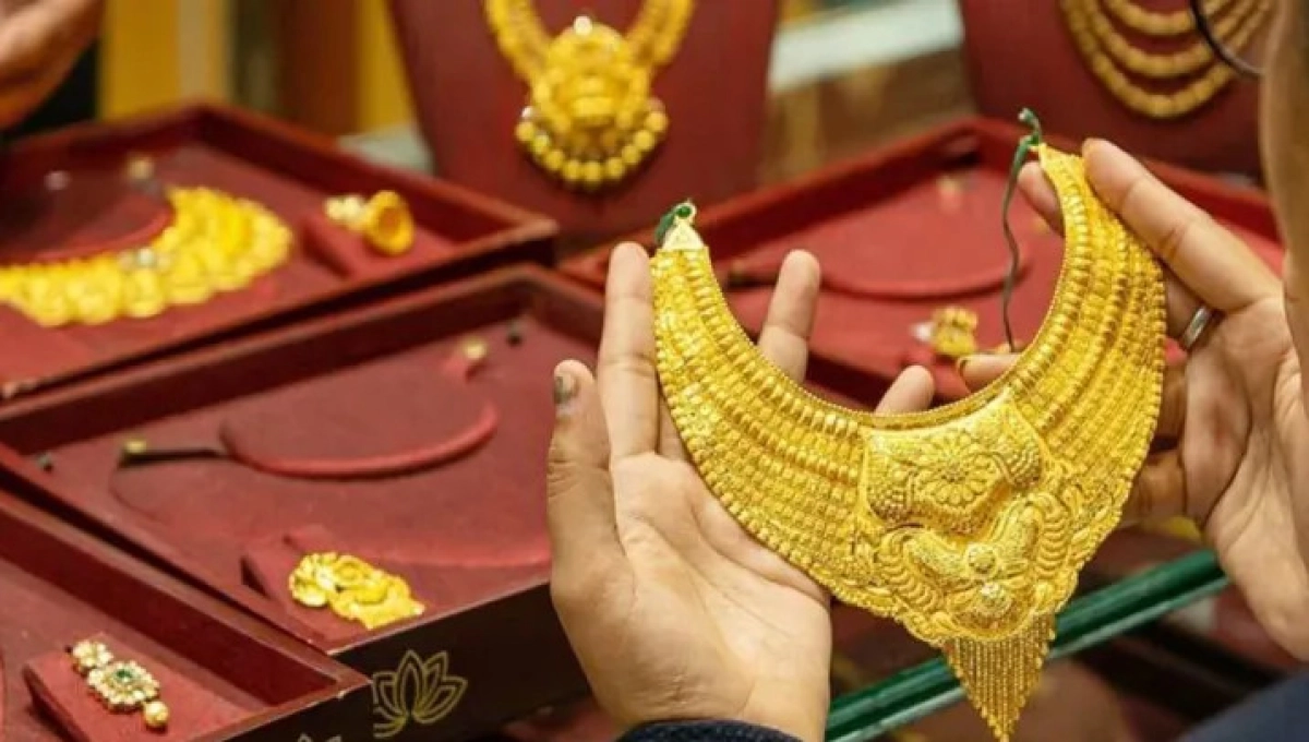 স্বর্ণের দাম কোথায় যাবে আগামী ৫ বছরে! যা বলছেন বিশেষজ্ঞরা
