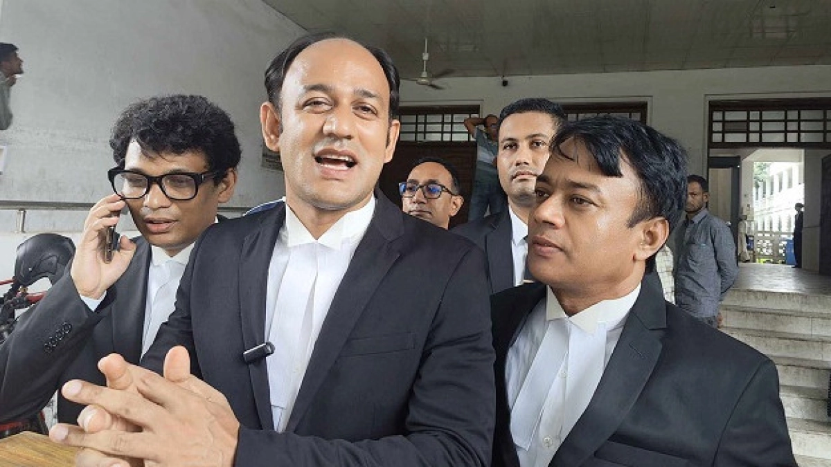 ব্যারিস্টার সুমনের মুক্তি নিয়ে গুজব