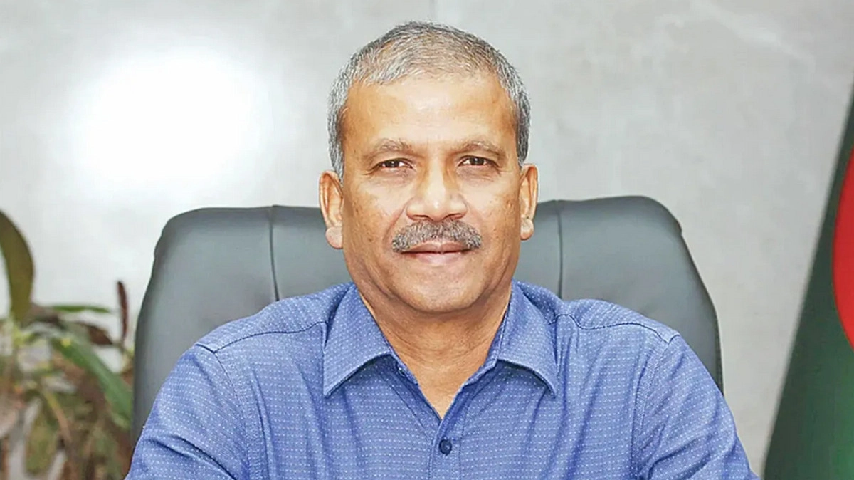 ‘আ.লীগ নিষিদ্ধ করে ভুল করেছি’, আসিফ নজরুল কি এমন মন্তব্য করেছেন