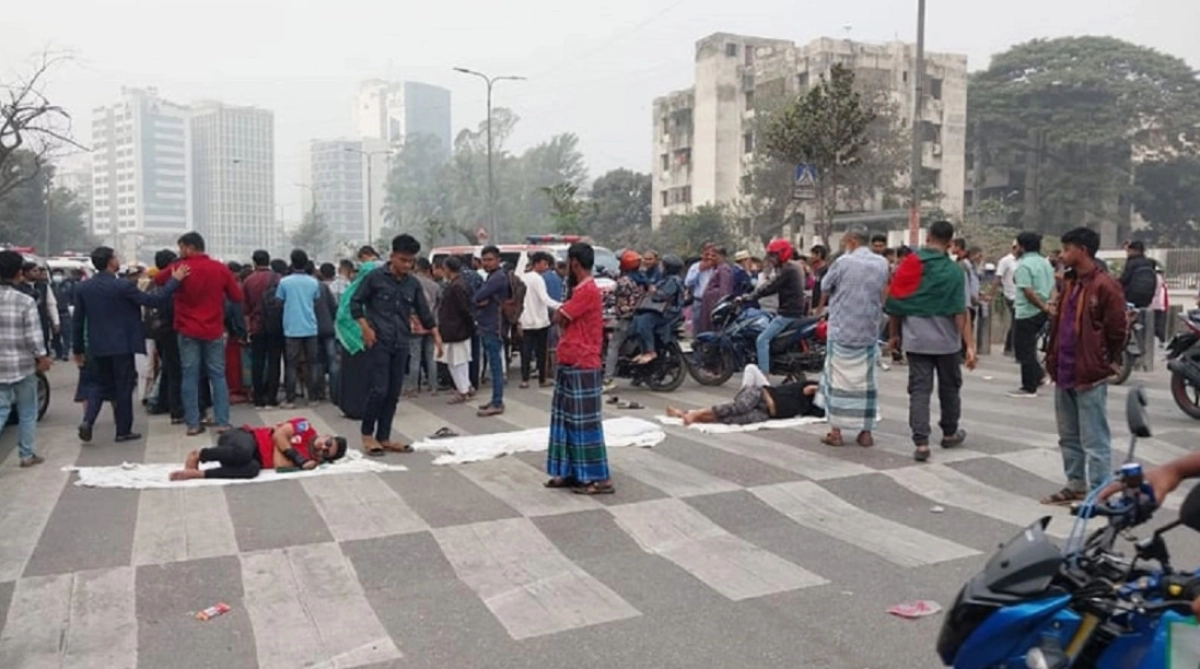 জুলাই আন্দোলনে আহত চারজনের বিষপান, পুনর্বাসন দাবিতে চরম ক্ষোভ