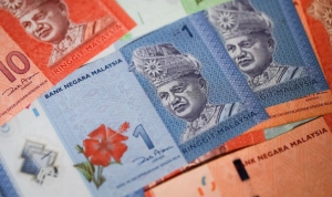 আজ কমে গেল মালেশিয়ান রিংগিতের বিনিময়ে হার