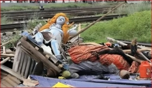 খিলক্ষেতে পূজা মণ্ডপ উচ্ছেদ: ঘটনা, প্রতিক্রিয়া ও প্রশ্ন