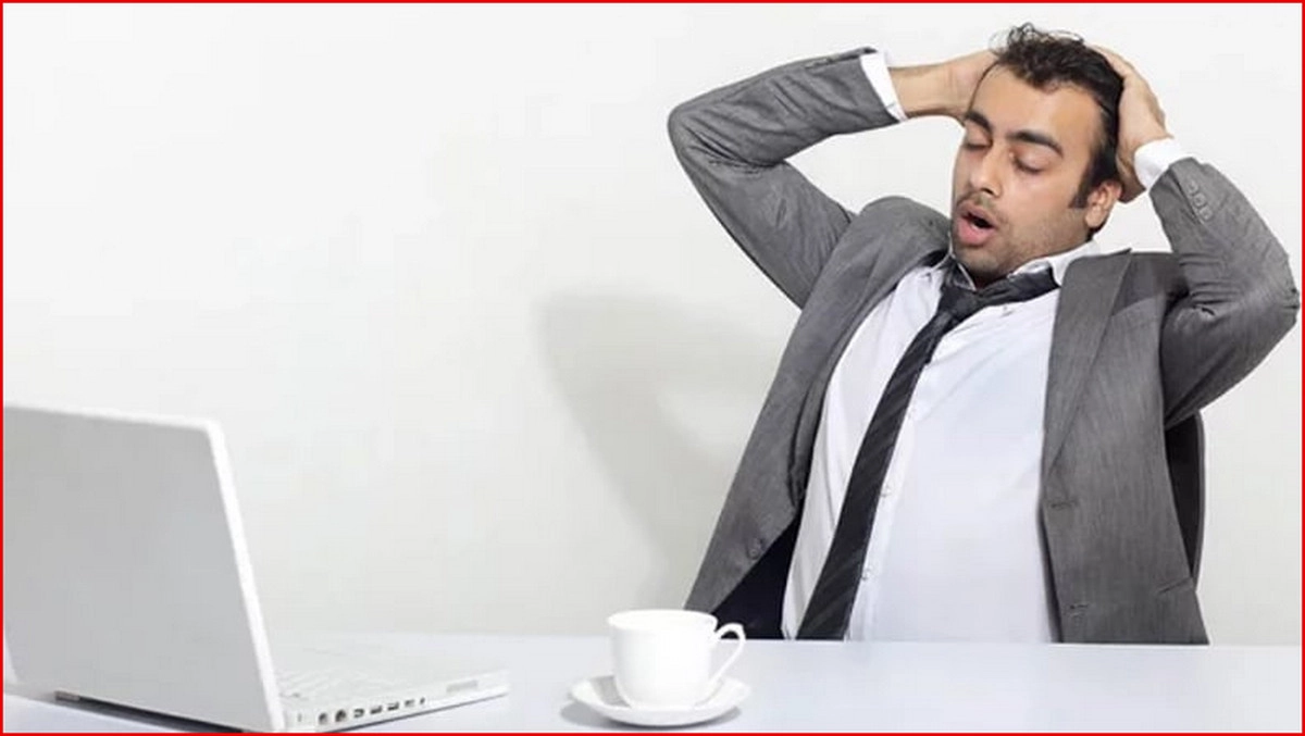 কেন অল্পতেই ক্লান্ত হয়ে পড়ছেন অনেক পুরুষ