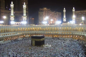 হজযাত্রীদের বিমান ভাড়ায় শুল্ক প্রত্যাহার