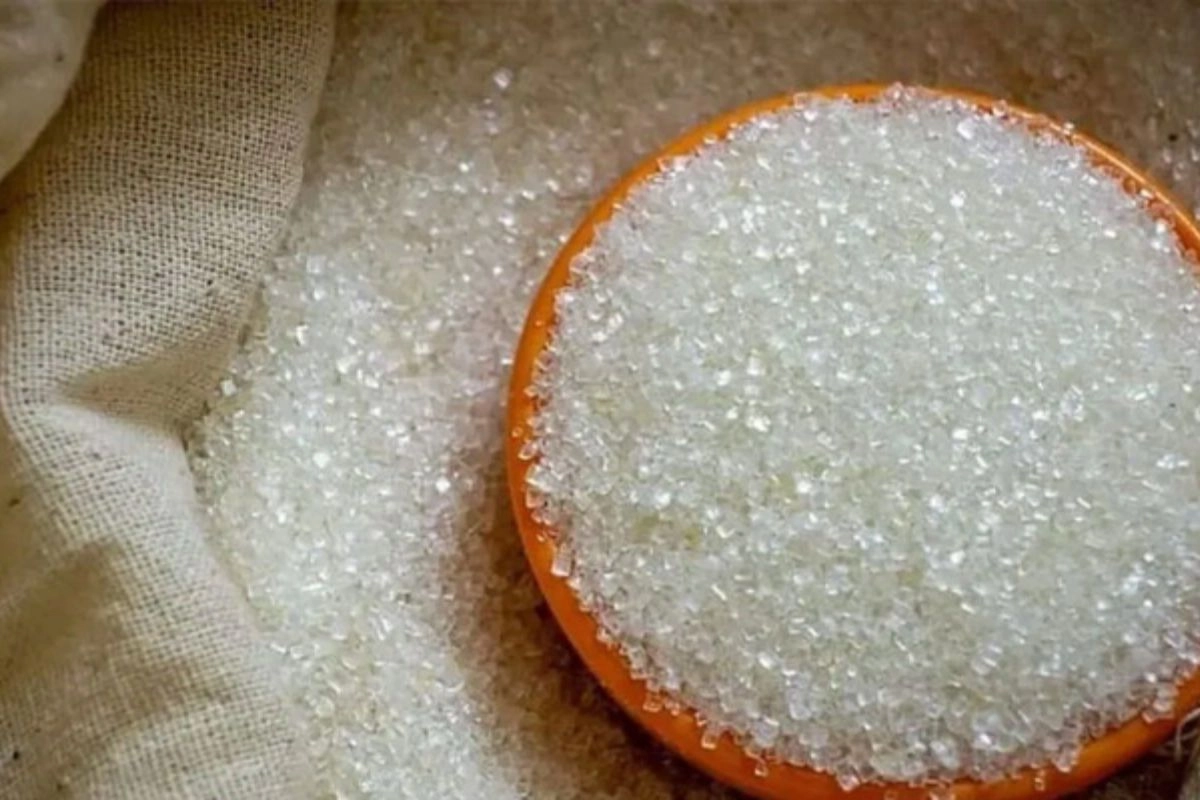 চিনির বাজারে আবার অস্থিরতা: ১৭০ টাকা বেড়ে এখন কত?