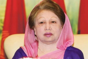 গণতন্ত্রের মানসকন্যা থেকে আপসহীন নেত্রী: কেন ইতিহাসের ধ্রুবতারা বেগম খালেদা জিয়া ?