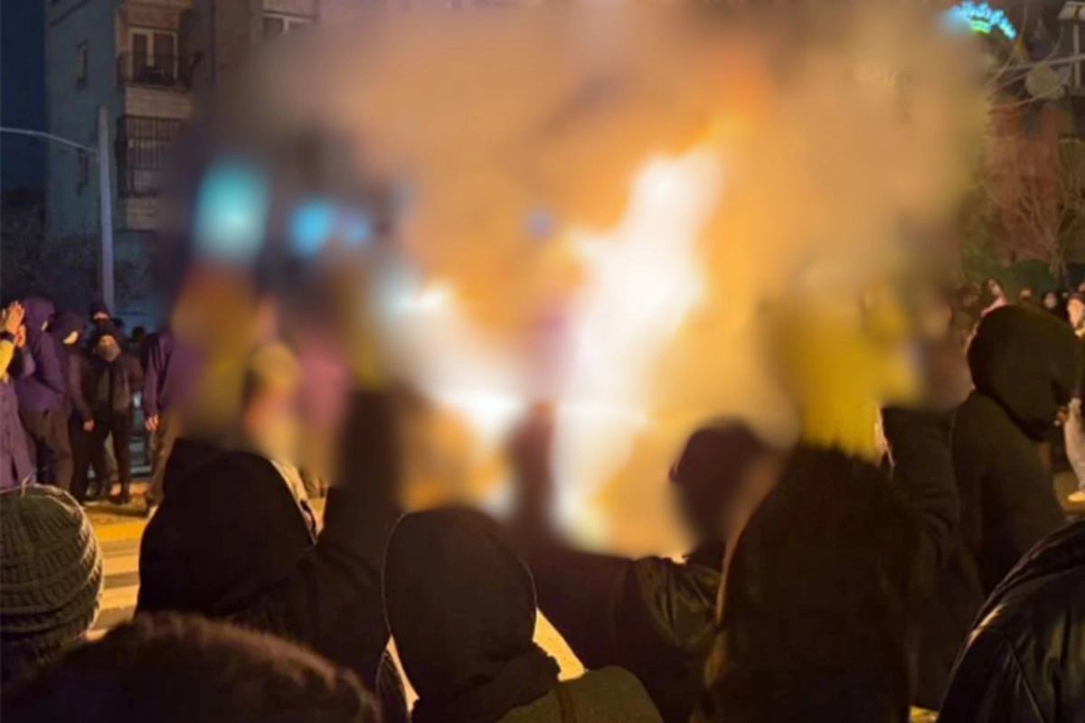 হঠাৎ পাকিস্তানে আত্মঘাতী বো’মা হামলা: নি’হত ৭