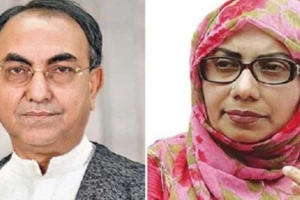 মির্জা আব্বাসের স্ত্রী রিটার্নিং অফিসারের কার্যালয়ে-ফলাফল নিয়ে রাজনৈতিক উত্তেজনা
